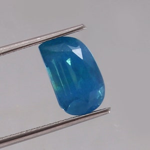 Ceylon Parti Sapphire: Green Blue Bicolor Loose Gemstone, Fancy Cut