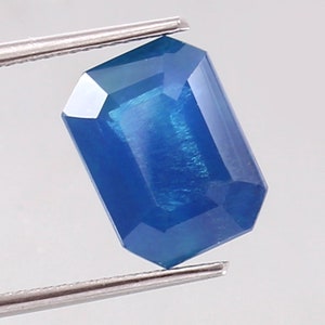 Bi-Color Ceylon Parti Sapphire: Radiant Cut Loose Gemstone, 8.50 Ct
