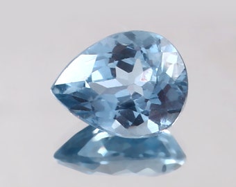 Natural Aquamarine Gemstone: Pear Cut Sky Blue Stone, 4.50 Ct