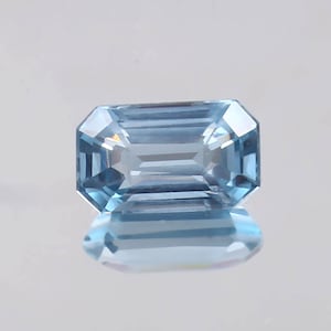 AAA Brazilian Aquamarine Gemstone: Radiant Emerald Cut, 5.40 Ct