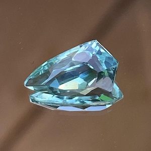 3 Ct Green Parti Sapphire: Ceylon Loose Gemstone, Fancy Cut