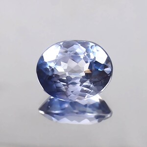 Ceylon Blue Sapphire Loose Gemstone: Oval Cut, 4.90 Ct