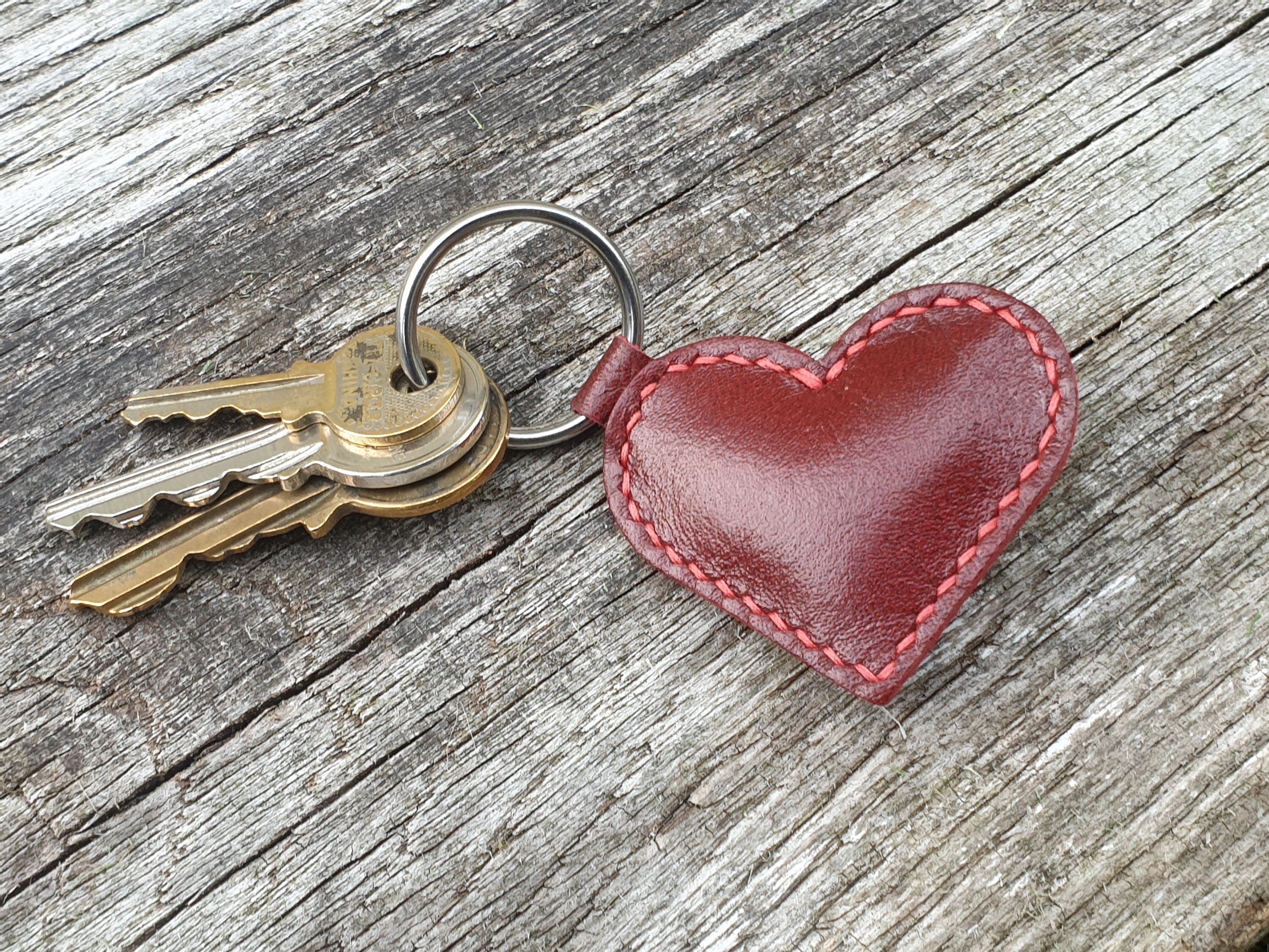 Unique DIY Leather Heart Shape Key Chain Kit Gift for Lover Black&Red