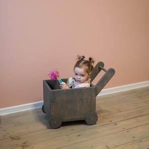 Speelgoedkist op wielen voor kinderen