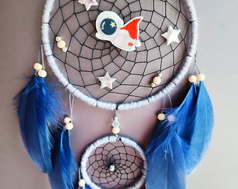 Acchiappasogni per cameretta a tema spaziale, piume blu, regalo personalizzato astronauta per neonati maschi e femmine