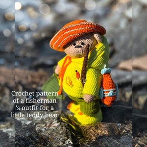 Crochet pattern of a fisherman's outfit for a little teddy bear.