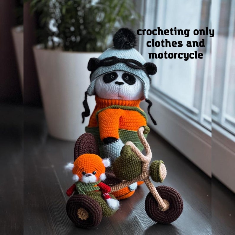 Pattern of crocheted clothes with a teddy bear and a motorcycle image 1