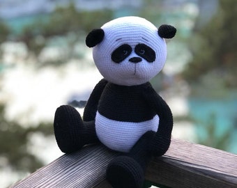 Crochet pattern of panda bear amigurumi