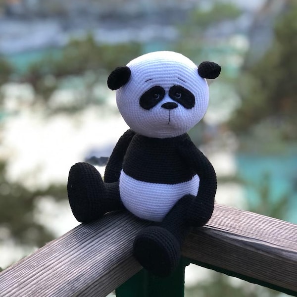Crochet pattern of panda bear amigurumi