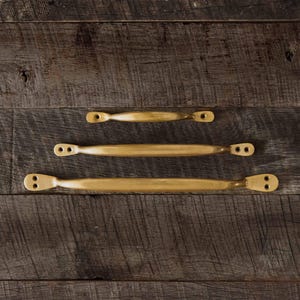Rounded Pull Handle | Aged Brass