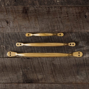 Rounded Pull Handle | Aged Brass