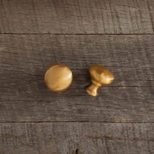 Perilla tipo hongo / Acabado bruñido