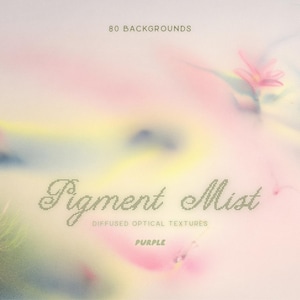 Op de afbeelding: Een abstract digitaal kunstwerk getiteld "Pigment Mist" met een zachte, vage esthetiek. De afbeelding toont een pastelkleurenpalet van roze, paarse, gele en blauwe tinten, met de tekst "80 Backgrounds" en "Diffused Optical Textures".