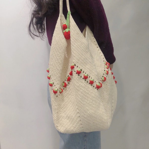 Crochet Bag,Crochet Strawberry bag,Strawberry Purse,Crochet Purse,Crochet Shoulder Bag,Summer Purse,Vintage Style,Handmade Bag For Woman