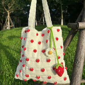 Sac au crochet, sac au crochet aux fraises, sacs Aamigurumi, sac à main aux fraises, sac Ita au crochet, joli sac au crochet, cadeau de remise des diplômes, cadeau de sac fait main