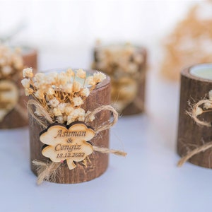 Personalized Wedding Favor Candle Holder: Rustic Wood, Dried Flowers