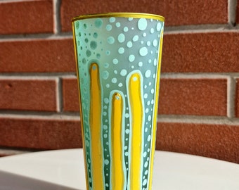 Gelbe Vase, Knospenvase, handgefertigte bemalte Glasvase, Trockenblumenvase, minimalistisch, einzigartig, Innenvase
