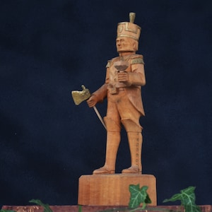 Geschnitzte Holzskulptur Bergmann Deutscher Bergmann