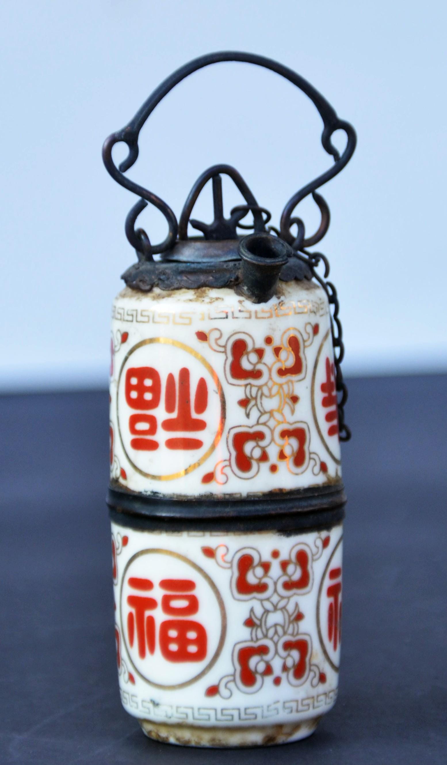 Antique 19th Century Porcelain Opium Pipe Pot Jar Display  display picture 1