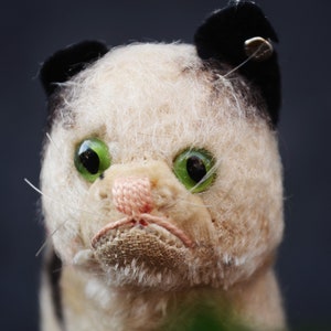 Antique Toy MohairDawn's Gussy Cat Steiff  with button