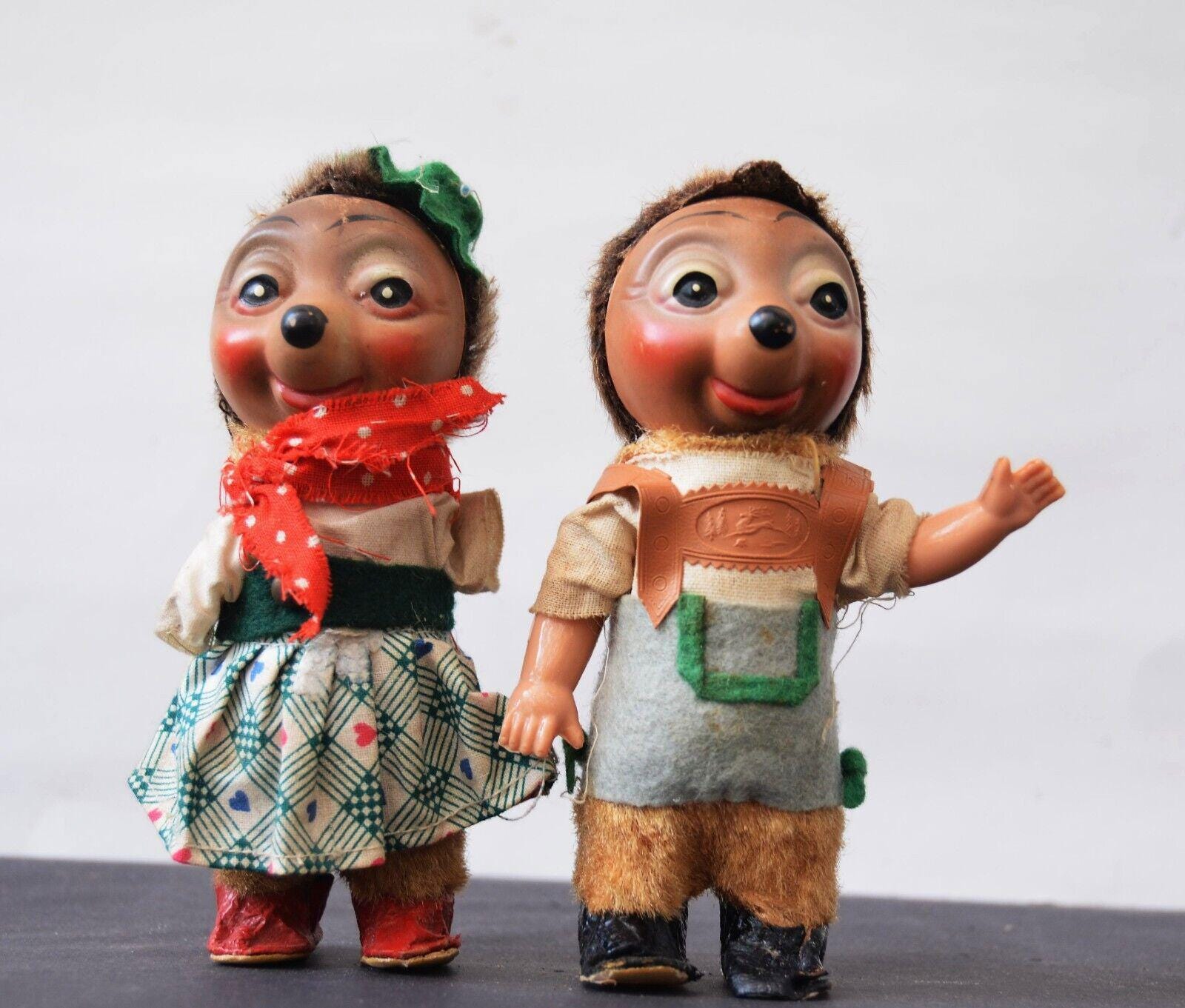 1950年代 ドイツ製 Steiff ハリネズミ人形 3体セット 1950年代 ドイツ製 Steiff ハリネズミ人形 3体セット - メルカリ