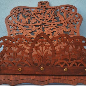 Magazine Rack Wall Hanging with Black Forest Carving Style
