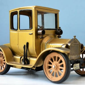 Tin Toy Schuco Musical Ford  4014 Cupe T17