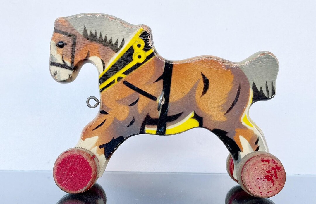 Carved Wood Horse Figurine Pull Along Antique Toy by Gecevo / Verhofa ...