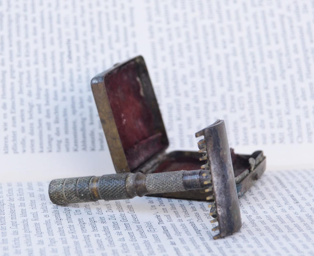 Early Safety Razors German Safty Razor Circa 1900 in Original Box Double Edge 4 Piece ...