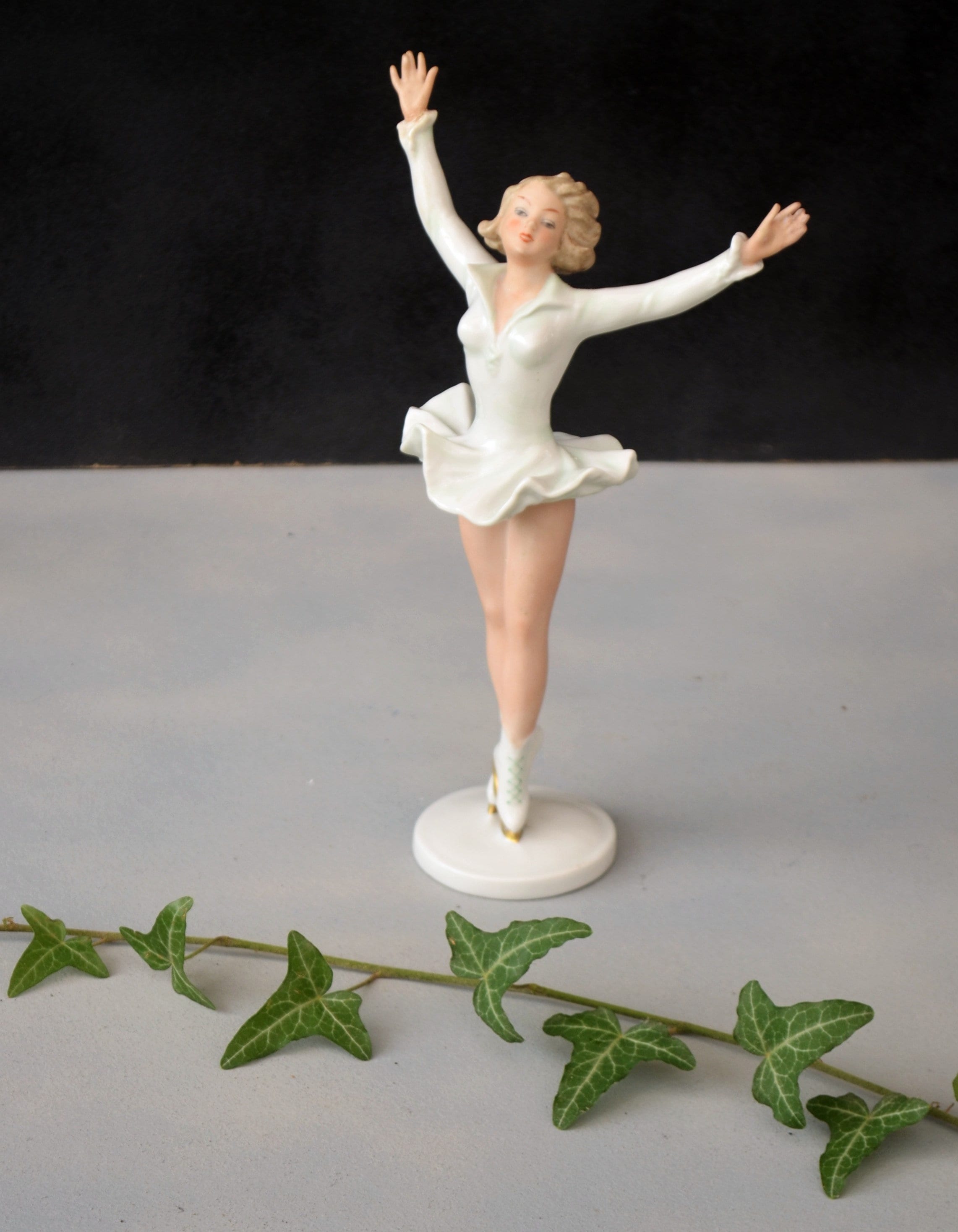 Wallendorf figurines - Etsy 日本