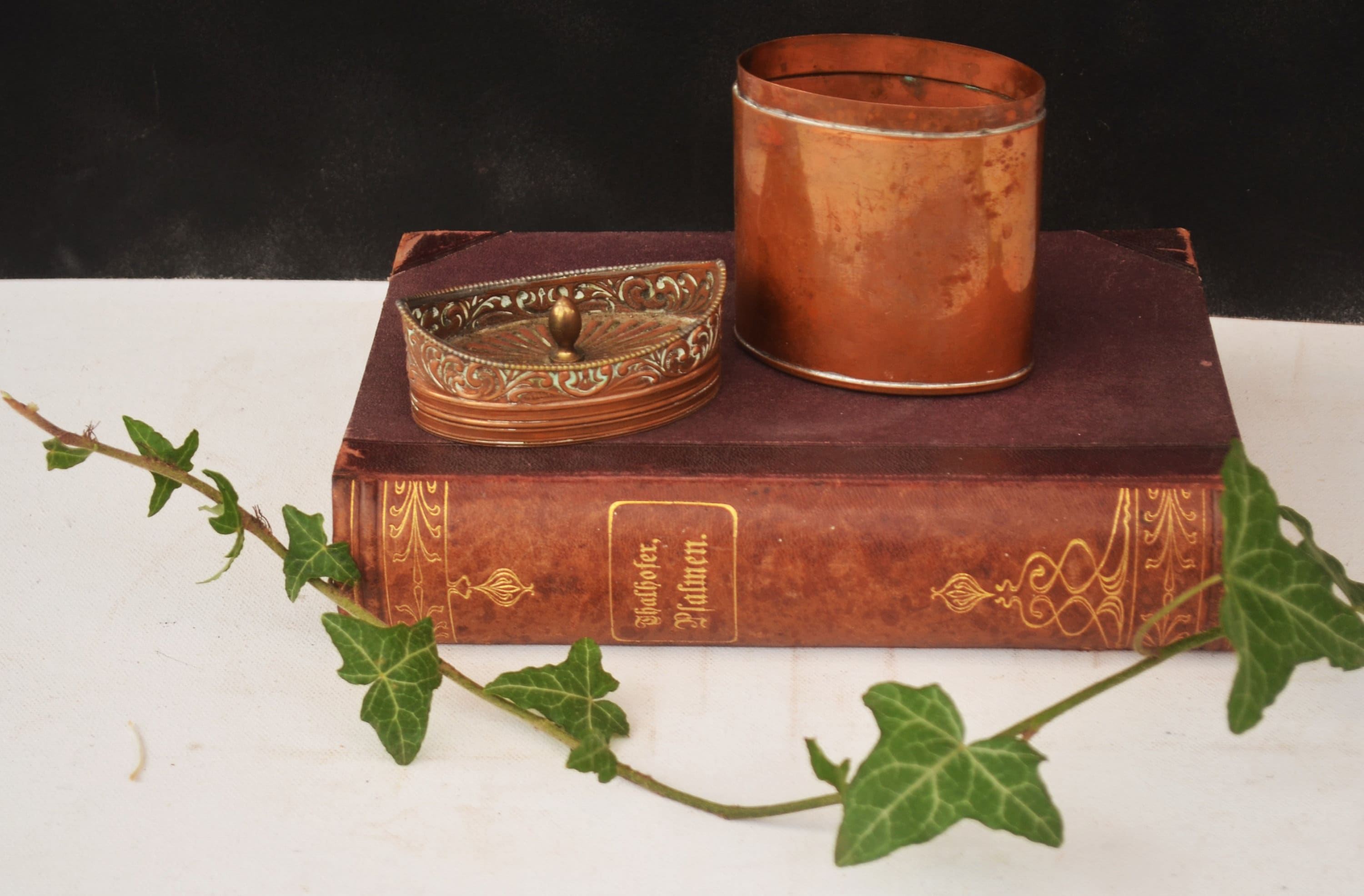 Antique Dutch Tea or Tabacco Lidded Jar Repousse With Relief Copper ...