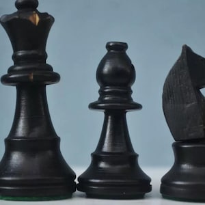 Vintage Carved Chess Set Staunton Wooden Made King 6,5mm with original box