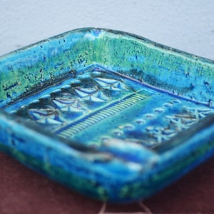 Mid Century Bitossi Aldo Londi Rimini Blue Ashtray Painted in Blu