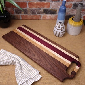 Pattern Charcuterie Board / Grip Handle / Walnut Wood / Handmade Serving Board / Housewarming Gift