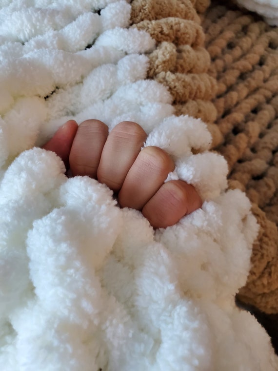 Chunky Knit Throw Blanket Baby Blanket Hand Knit Chunky Blanket
