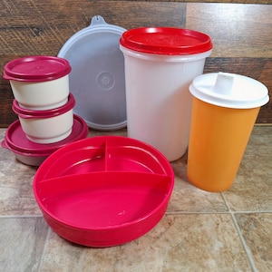 12-piece Snack Set Vintage Tupperware Berry/Red/Orange | Cup & Sipper Lid, 4 Round Containers with Lids, Lunch-It Divided Container with Lid