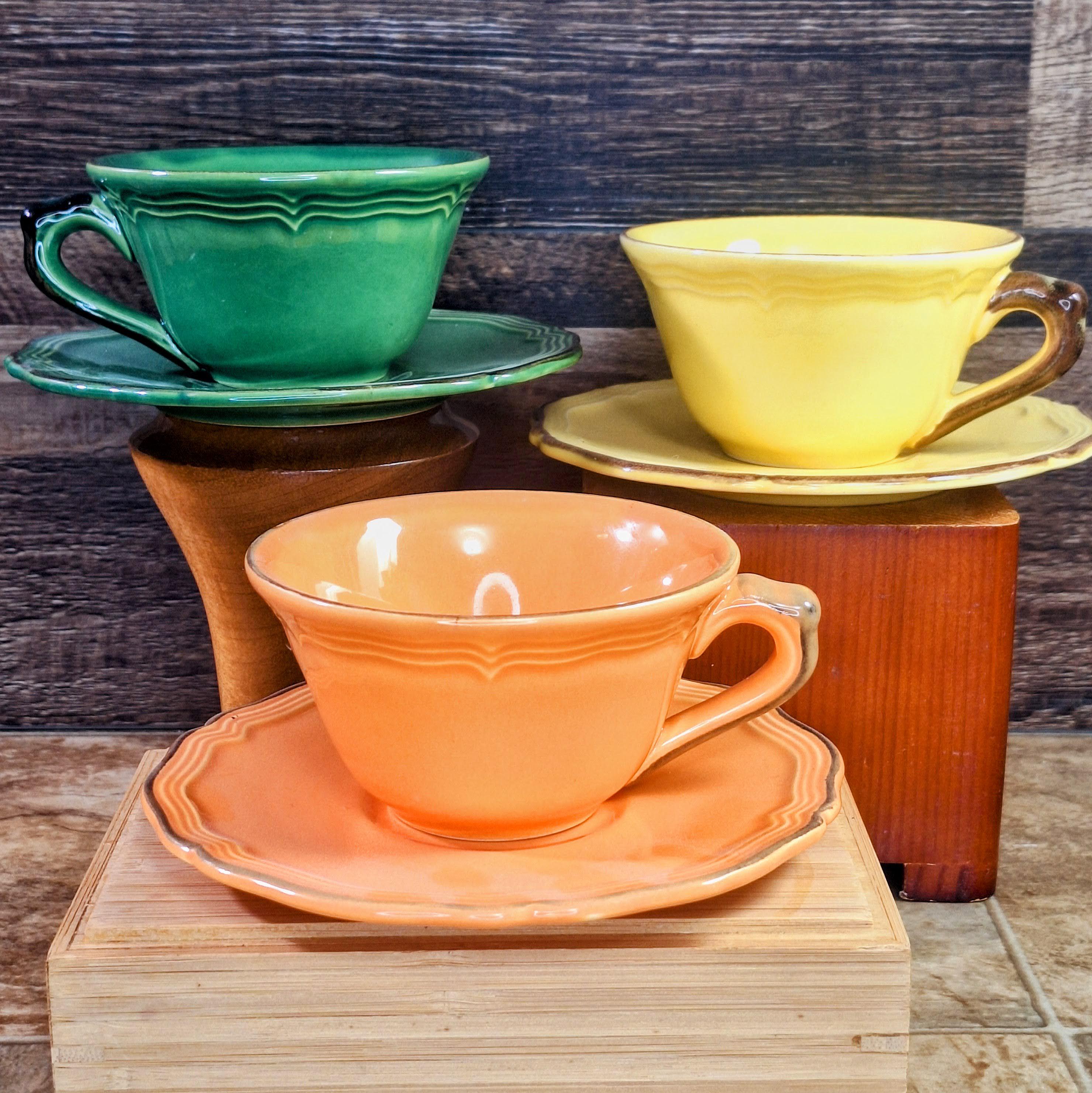 中国美術古玩 汕彩 百花不落地Tea Cup Coffee Cupカップソーサー Vintage Pierre Deux Tea Cup & Saucer Set: Le Poët-laval, 1970s