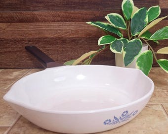 Vintage Corning Ware P-908-B Blue Cornflower Skillet Pour Spout 1969-1972 Pyroceram Cookware Pan