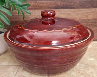 Vintage Mar Crest Stoneware Casserole with Lid: Daisy and Dot Pattern