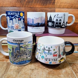 Set of 5 Vintage Cityscape Mugs | Tourist Souvenir Skyline Mugs from New York, Seatle, Chicago, Istanbul, and Paris | Collectible Coffee Cup