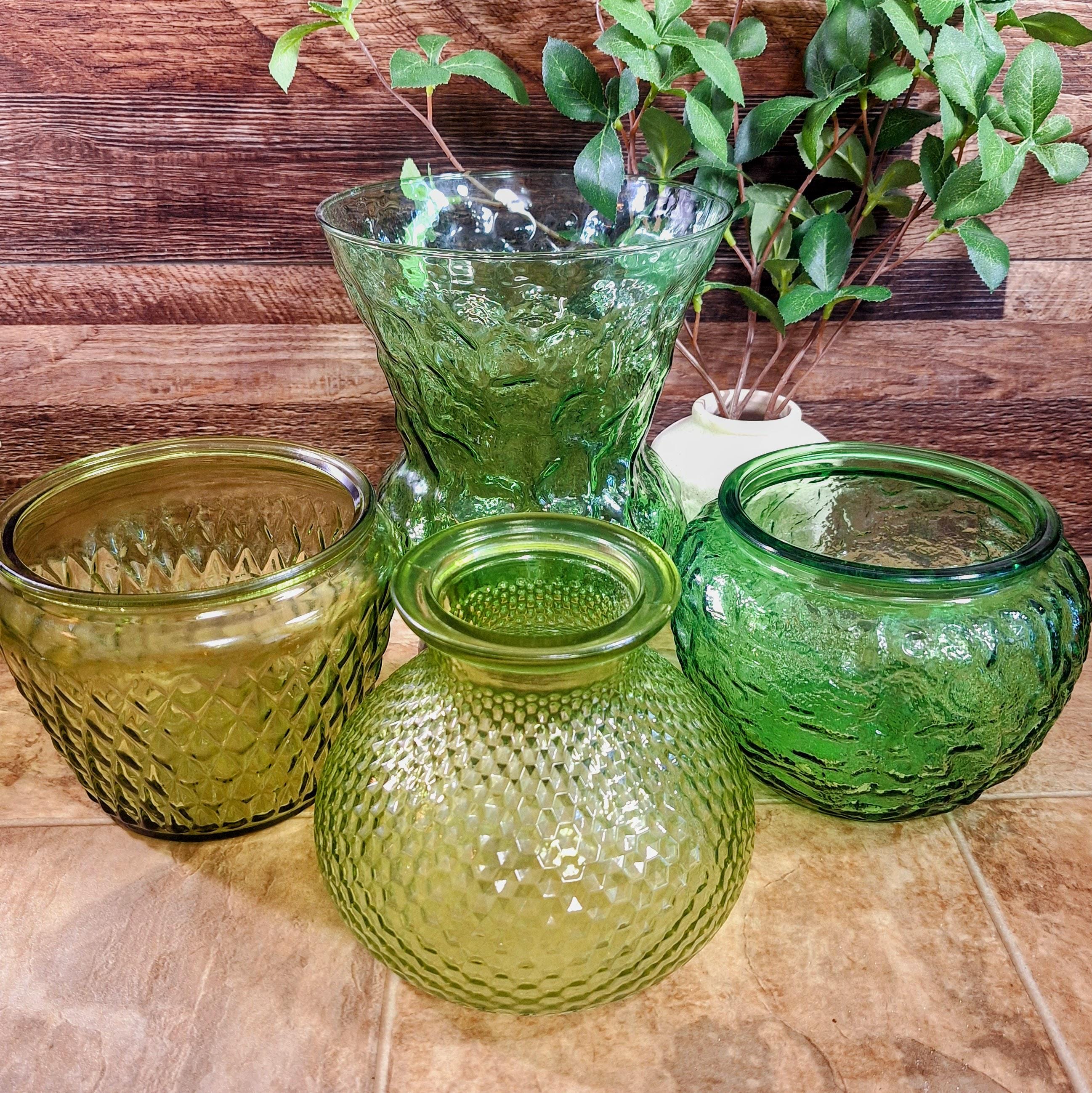 Avocado Green Vintage Vase - Etsy