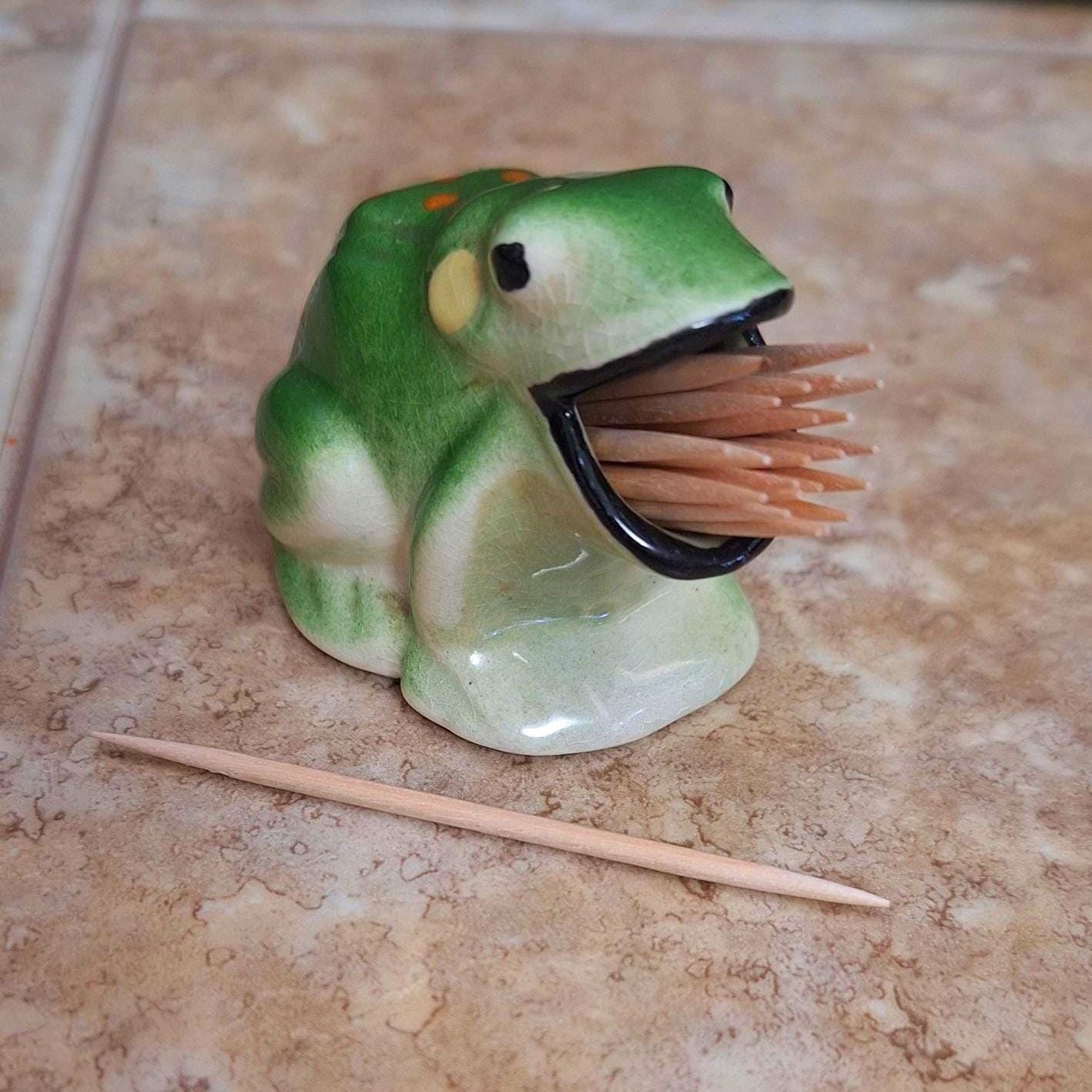 【未使用】OLD miniPEZ FROG STYLE 5体セット コンプリート Vintage Green Frog Toothpick Holder: Ceramic Big Mouth Frog - Etsy