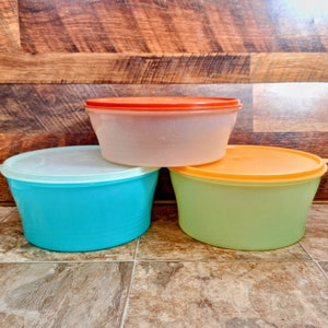 6-piece Vintage Tupperware Stuffables Bowl Set | 3 Bowls + 3 Lids | 5317 5316