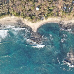 Playa Callejones Costa Rica
