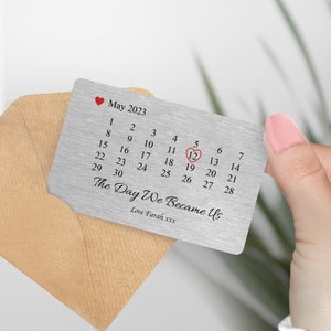 "Personalisierte Metall Geldbörse Einlegekarte ""Tag, an dem wir wir"" Andenken - Geschenk für Ihn, Geschenk für Freund, Jahrestagsgeschenk, Valentinstagsgeschenk