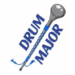 Puede incluir: Una batuta azul y plateada con las palabras "Drum Major" escritas en ella. La batuta es un accesorio común utilizado en las bandas de marcha.