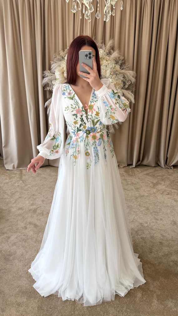 Layla Wedding Dress - Embroidered Bodice with Sleeves, Tulle Skirt, Boho Rustic Elegance for Your Wedding