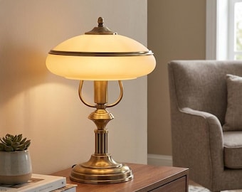 Lampada da tavolo vintage in ottone, vetro smerigliato, lampada da scrivania Art Déco