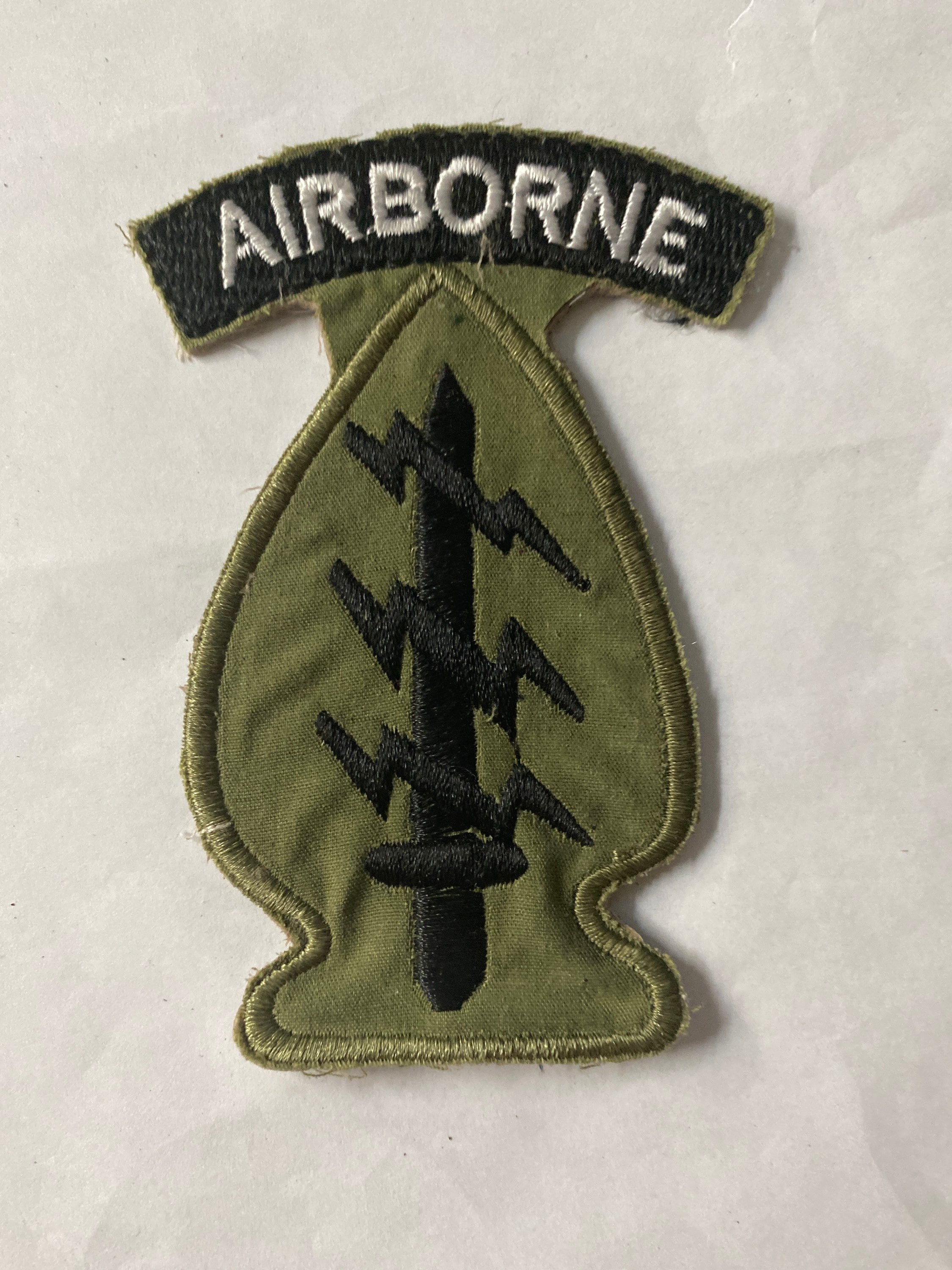 Buy US Army Special Forces Airborne Patch vietnam War OD Green Online