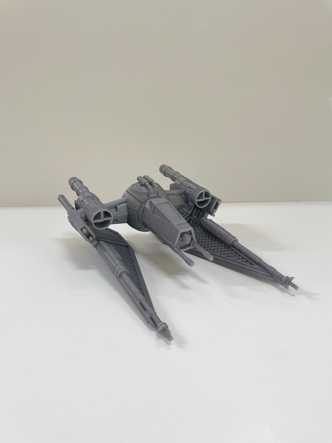 ダンロップバドミントンラケット「Z-STAR」シリーズ、「AERO